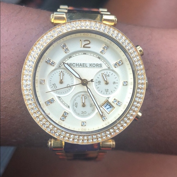 Mk watch - Picture 1 of 1